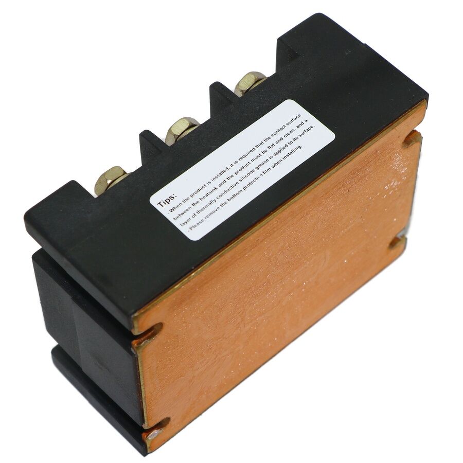 GTH30066ZD3 GTH Serisi 300A Üç Fazlı Katı Hal Rölesi