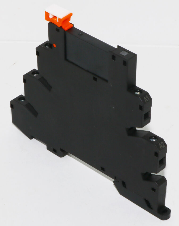 GRML0360DD3LS Entegre Katı Hal Röleli Priz